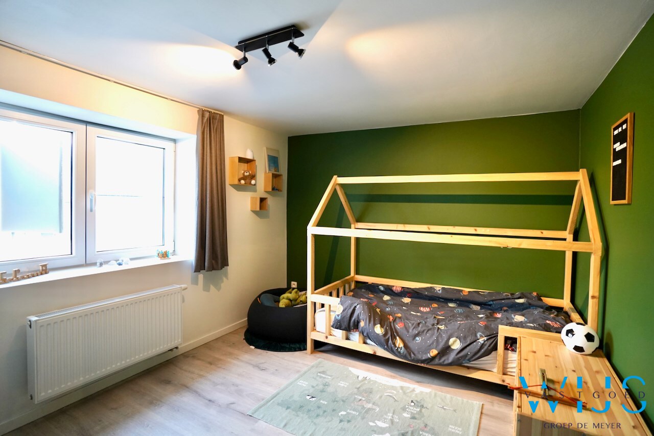 Instapklare gezinswoning te Lembeke ! 