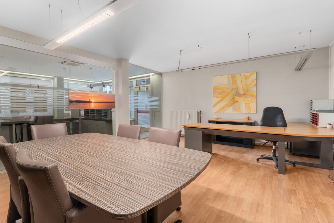 Immeuble commercial à Oostduinkerke - parfait pour bureau ou activité commerciale 