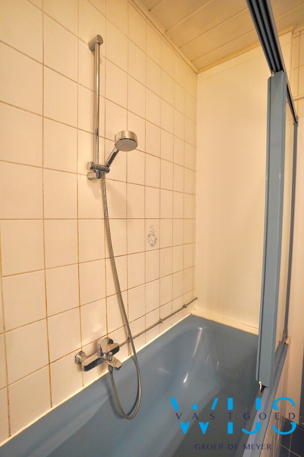 Instapklaar appartement in hartje Ertvelde ! 
