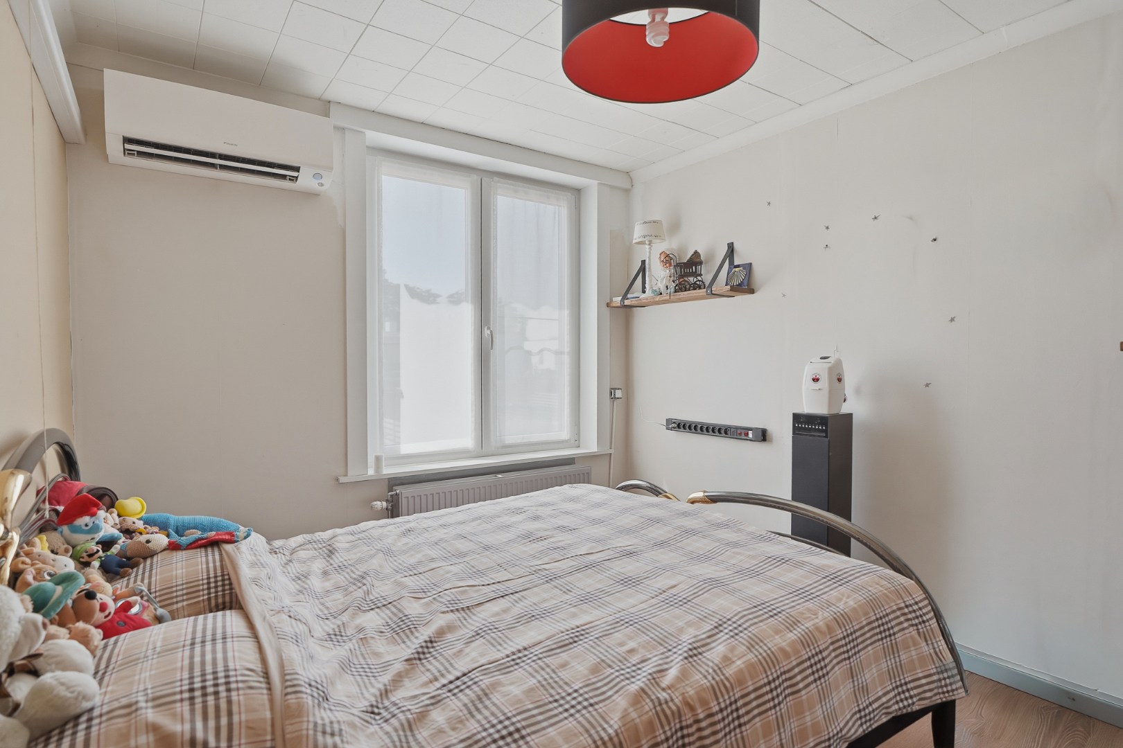 Instapklare energiezuinige woning met 3 slpks en tuin in Sint-Andries 