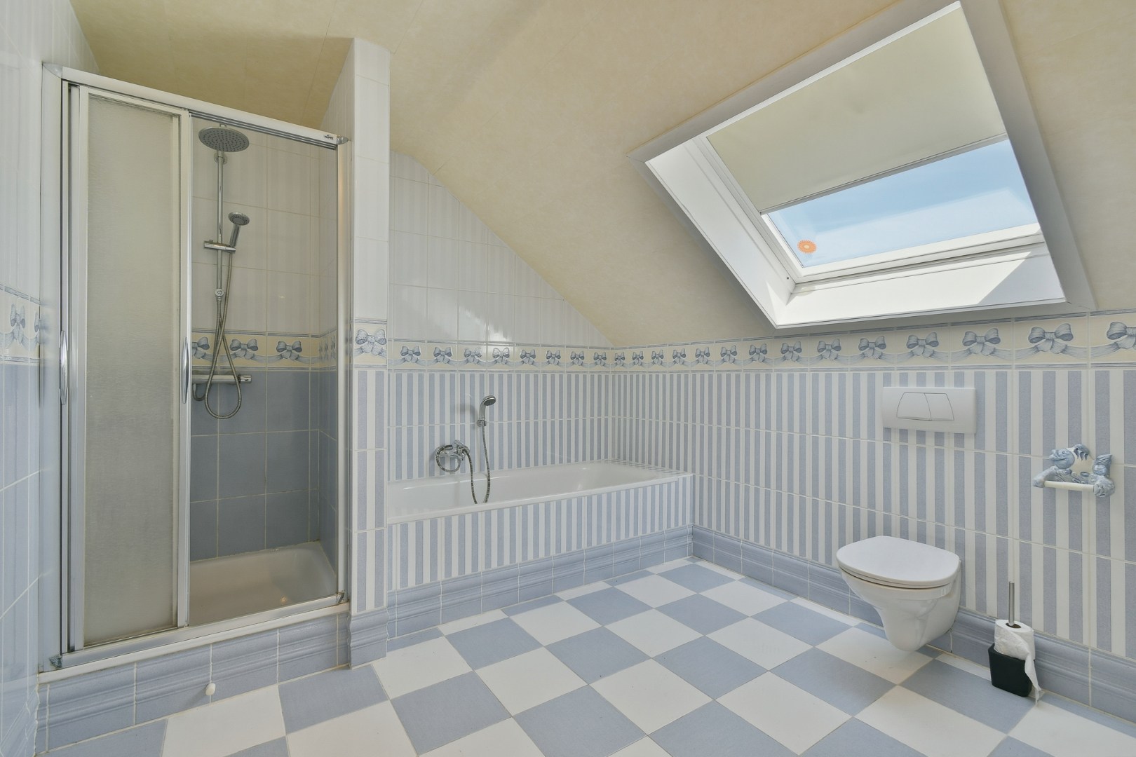 Ruime alleenstaande woning te huur in landelijk Ichtegem 
