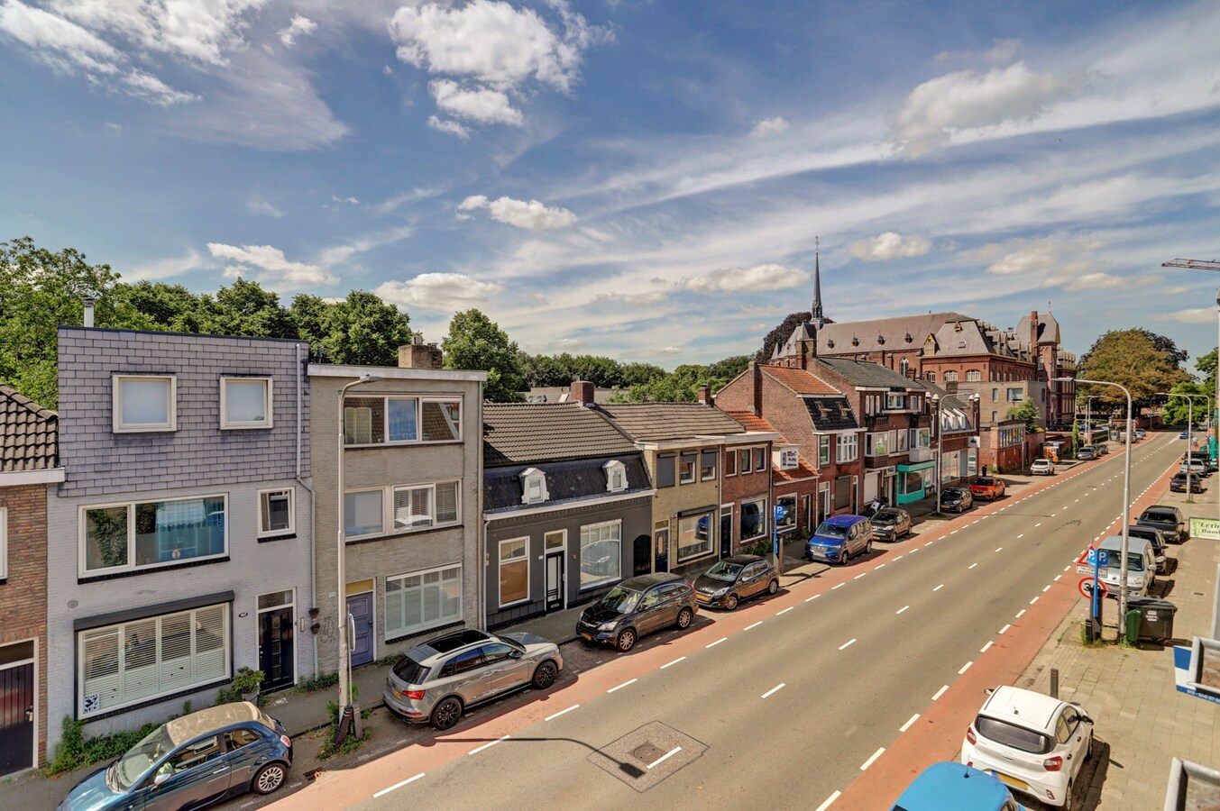 Bredaseweg 129B, Tilburg 
