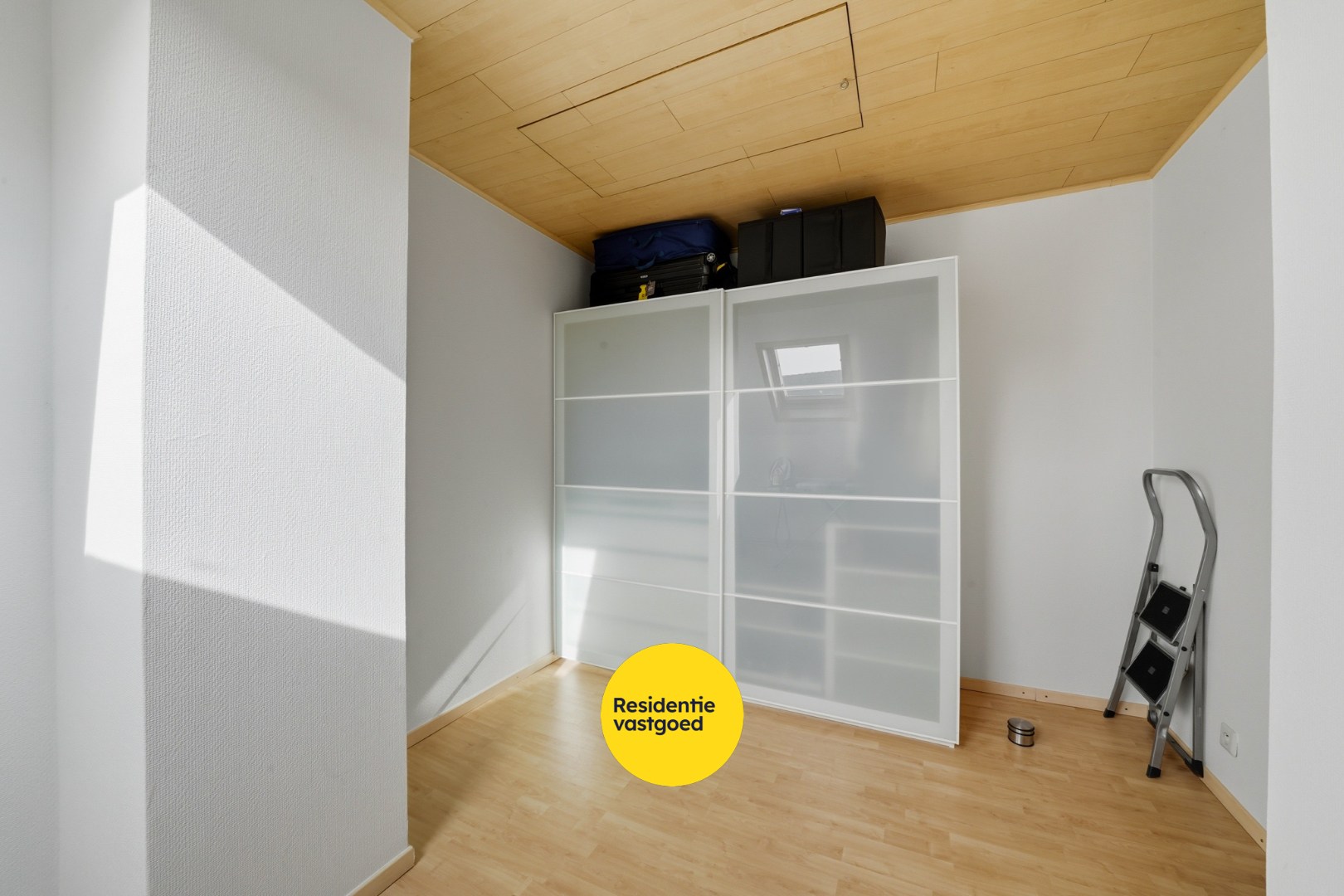 Instapklare bel-étagewoning met dubbele garage te Stene 