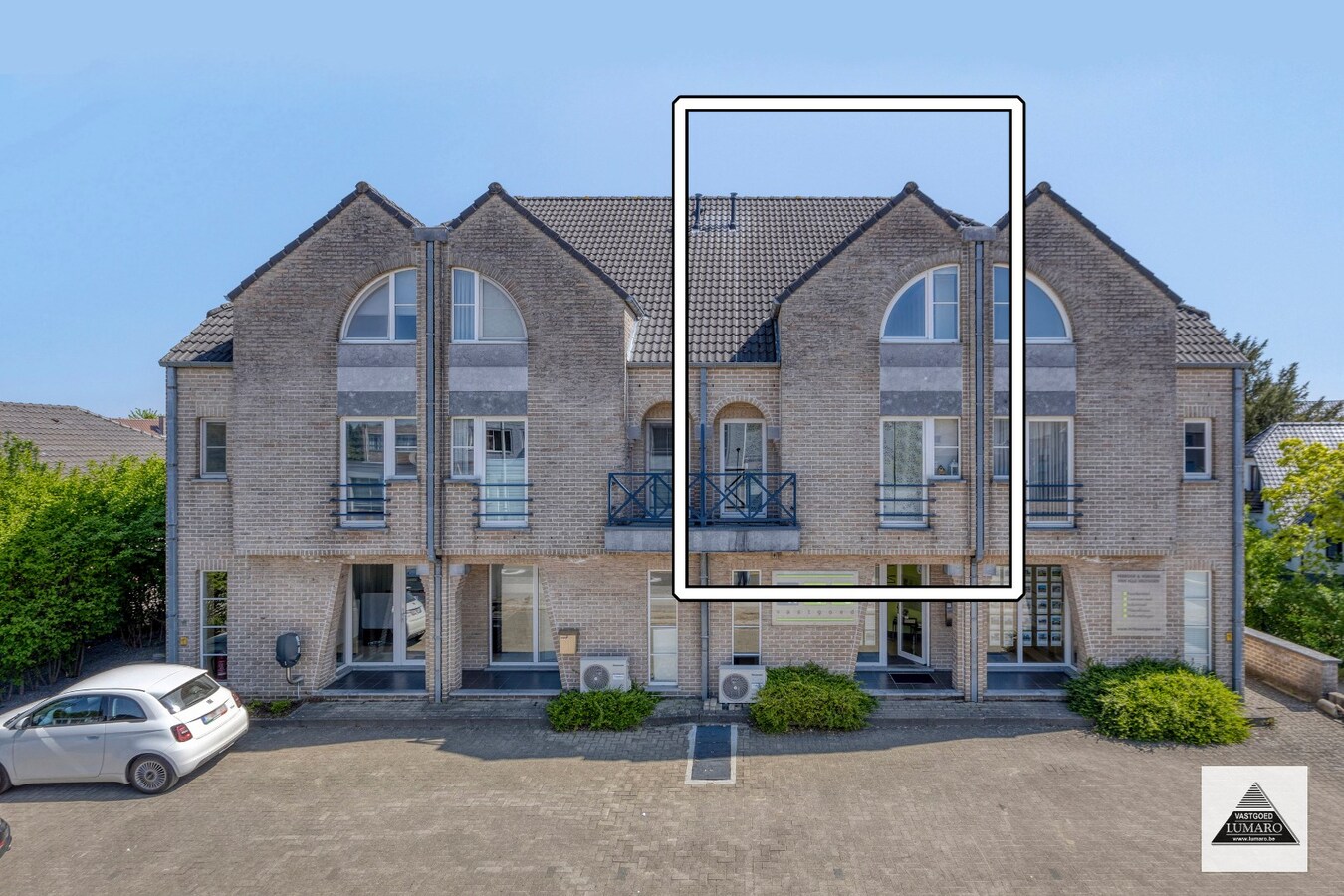 Duplex appartement met groot terras (23 m²)  en garage 