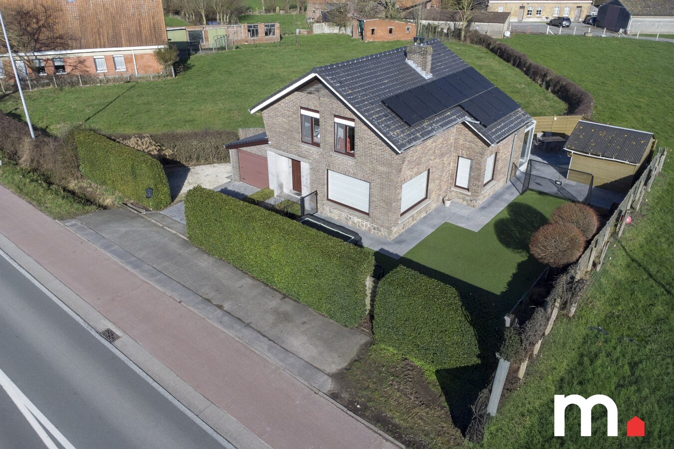 Villa met 3 slaapkamers tussen de velden  ! UNIEKE KANS ! 