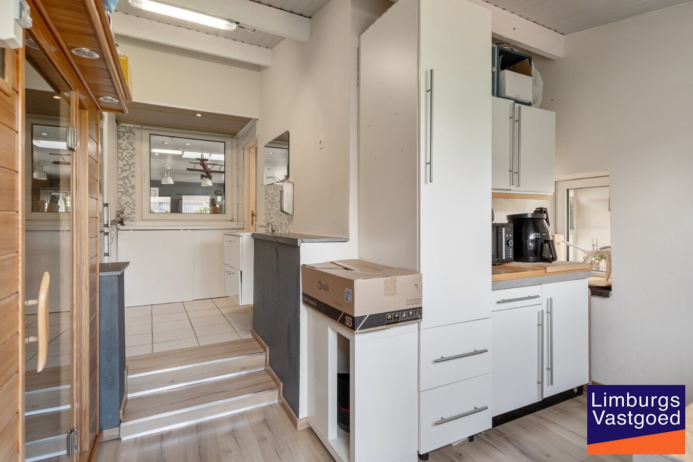 Centraal gelegen woning, 3 slpk, 181 m² bewoonbare oppervlakte, 3a 17ca 