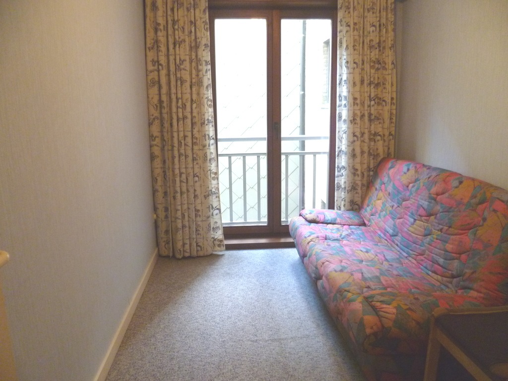 Topper! Mooi onderhouden 2 slaapkamer appartement 