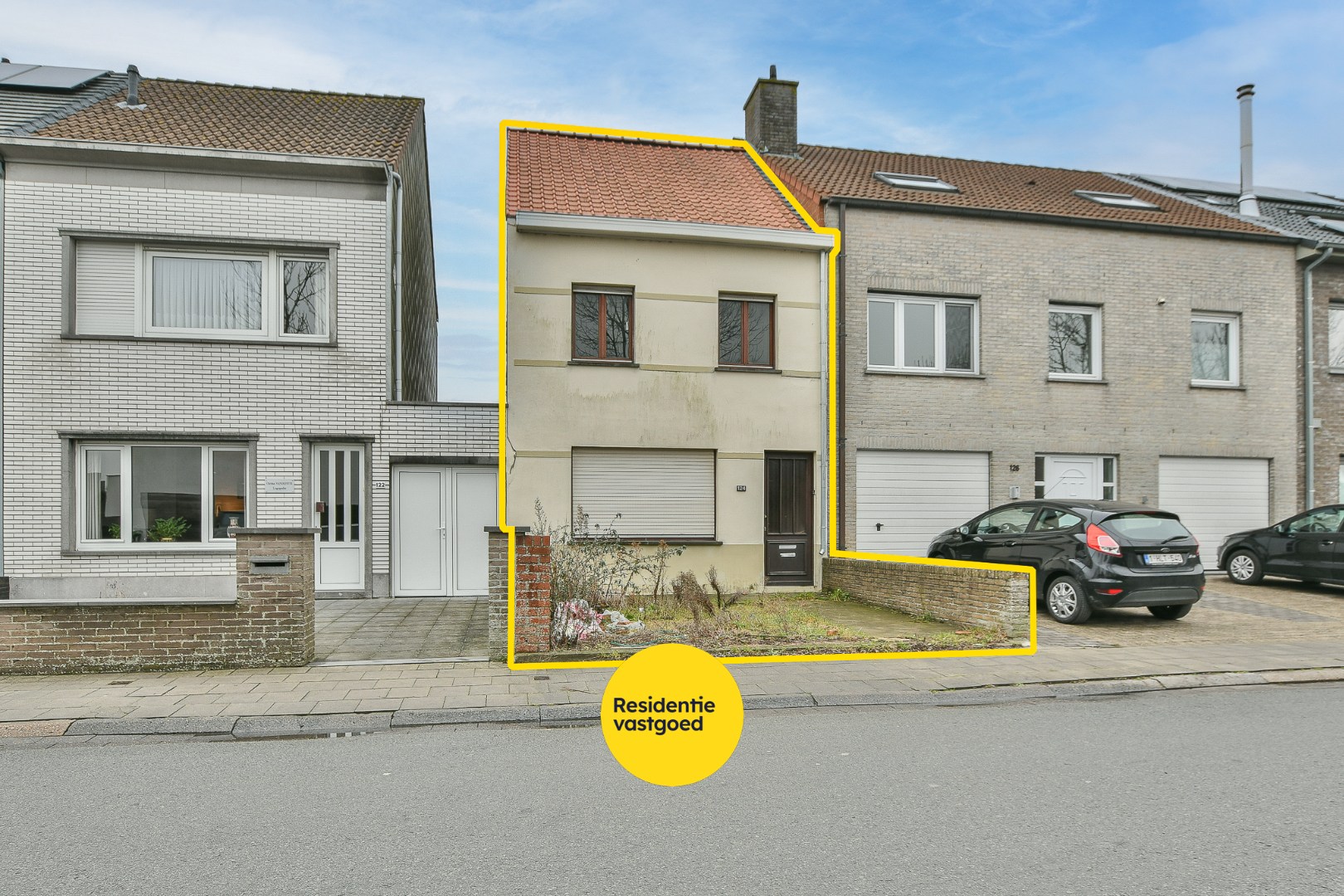 Te renoveren rijwoning met potentieel in hartje Blankenberge 