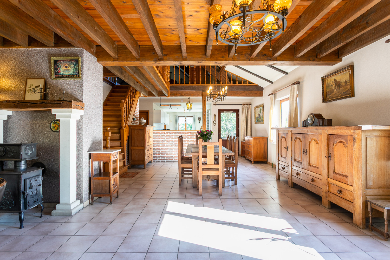 Charmante villa met 3 slpk te Halle 