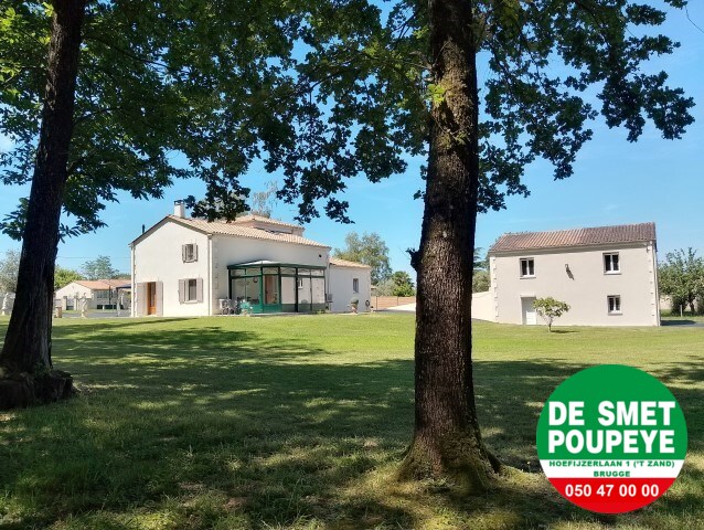 Instapklare villa op mooi perceel grond 