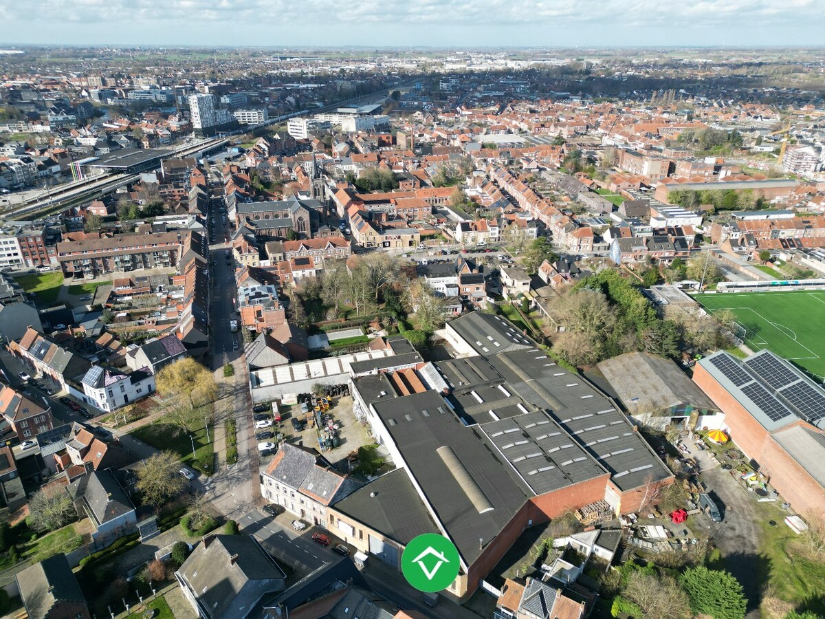 Projectzone van 7635 m² op een uiterst gunstige ligging te Roeselare 
