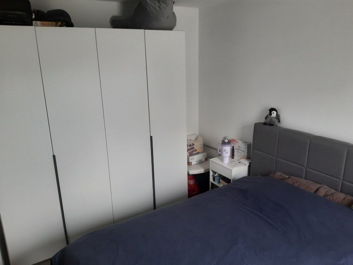 Praktisch 2 slpk-appartement met terras. 