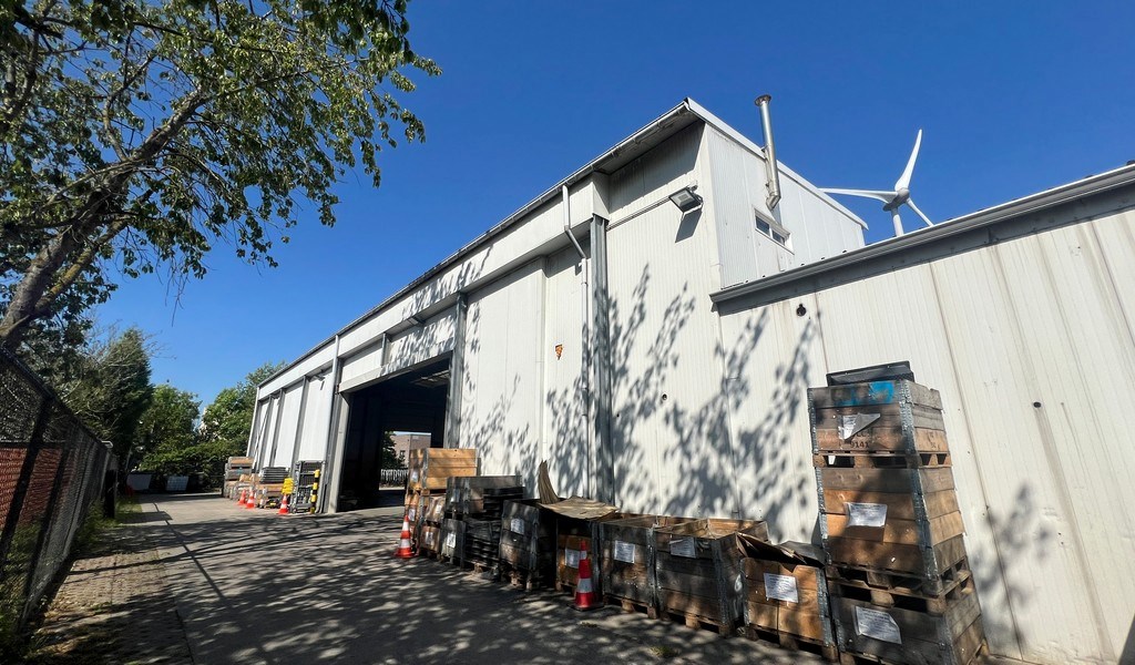 Bedrijfspand te koop in industriezone Hoogveld te Dendermonde