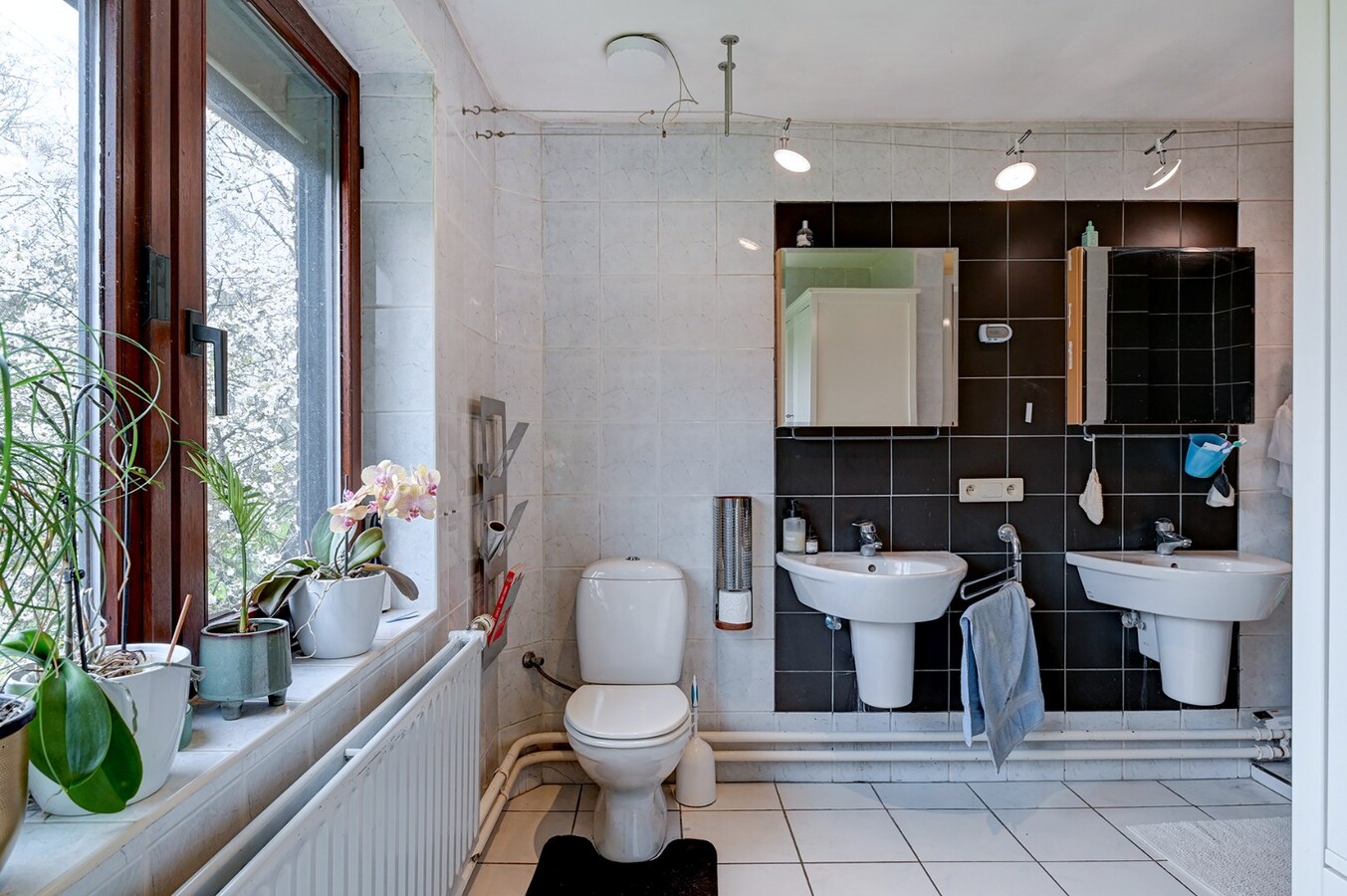 Aangenaam gezellig huis met met veel leefruimte 