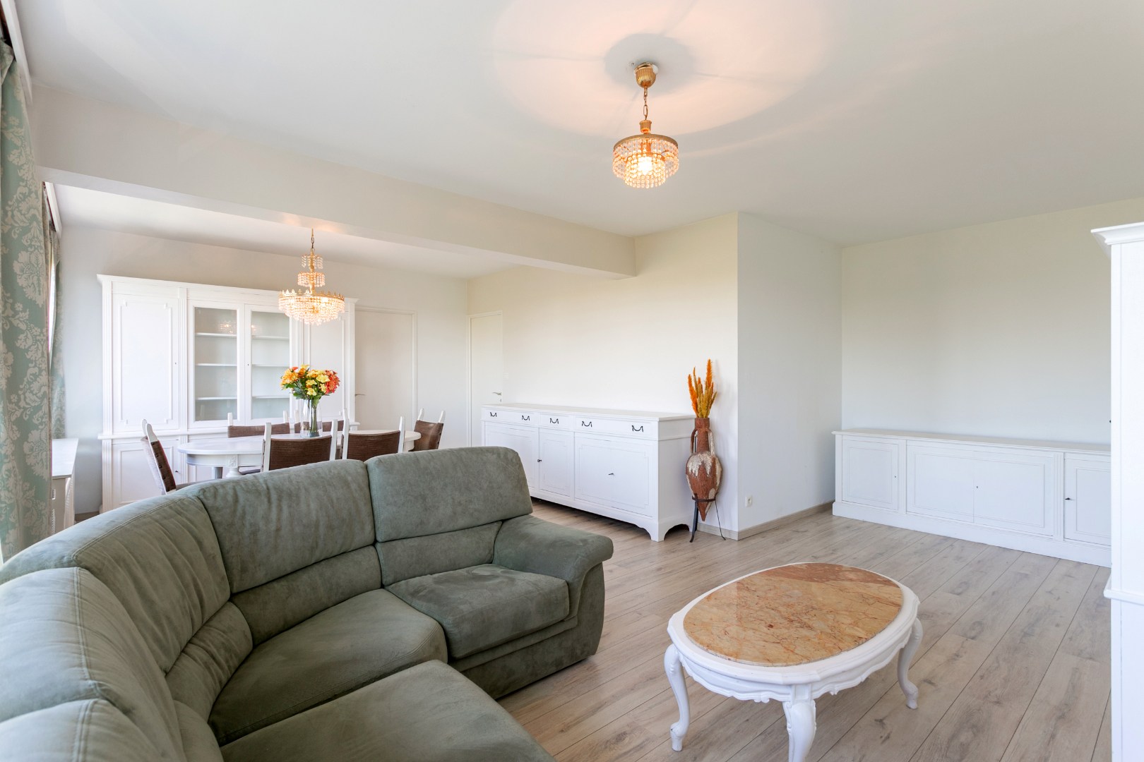 App (82m²) te koop in Breughelpark, met 2 slpks, ruim balkon en kelder 