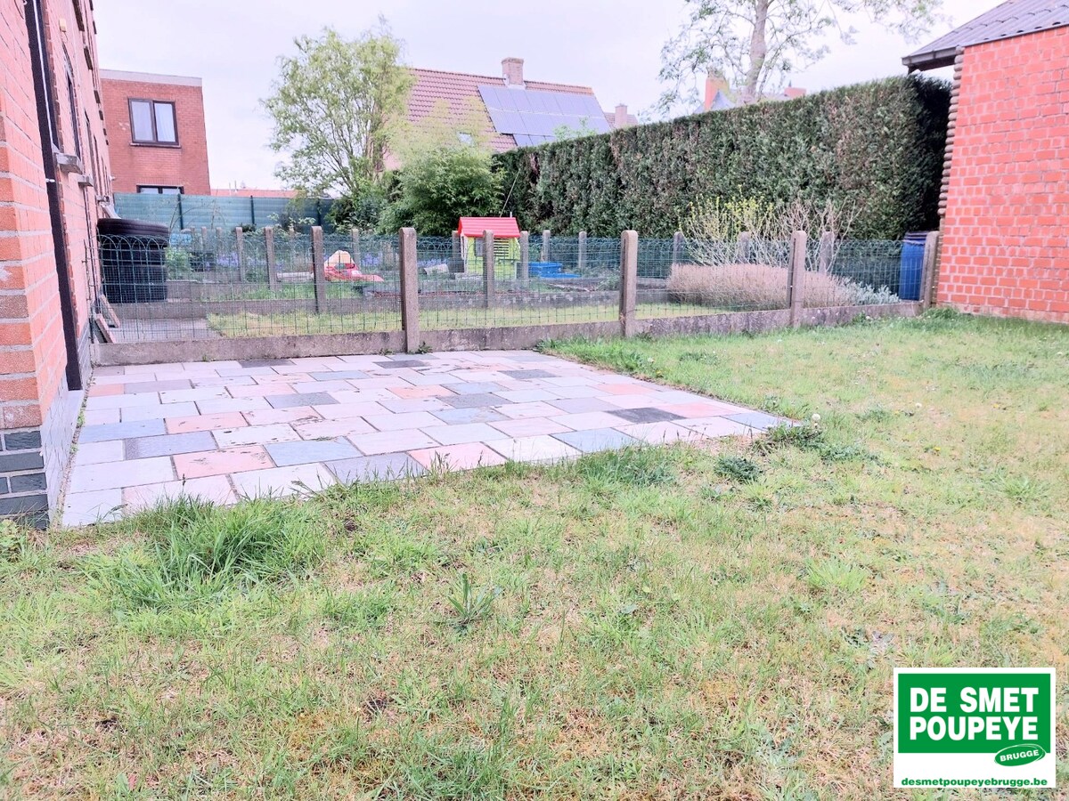 Hoekappartement  met garage 