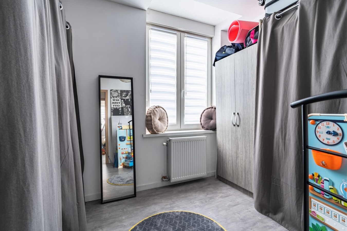 Maison rénovée offrant de beaux volumes avec 4 chambres, terrasse et jardin ! 