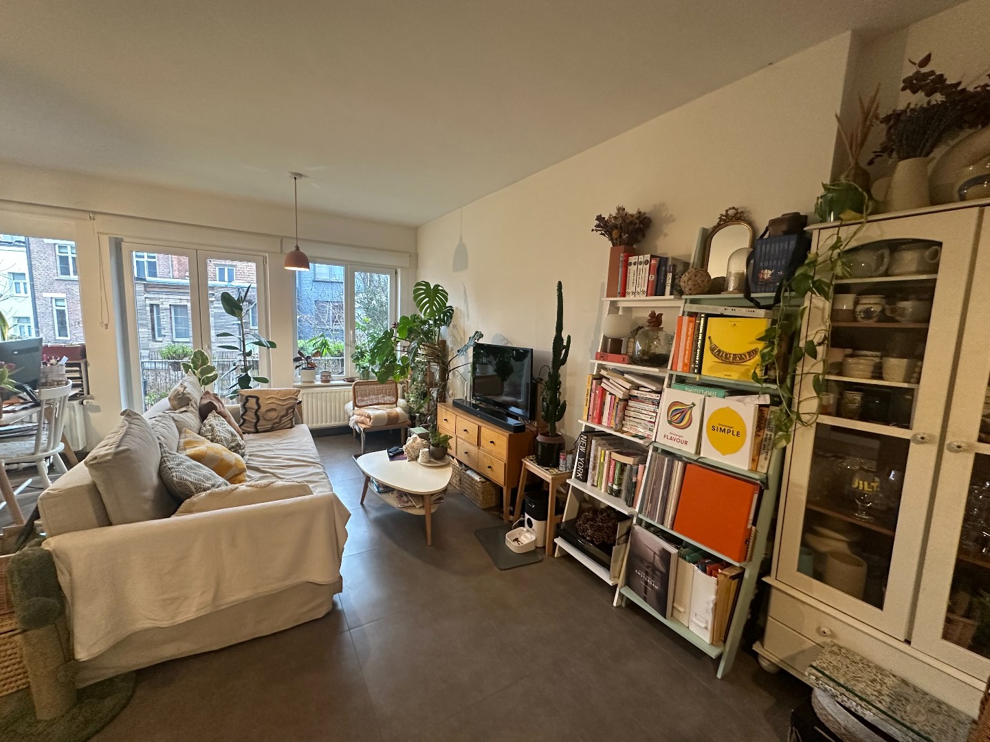 1-slaapkamerappartement nabij Station Sint-Pieters 