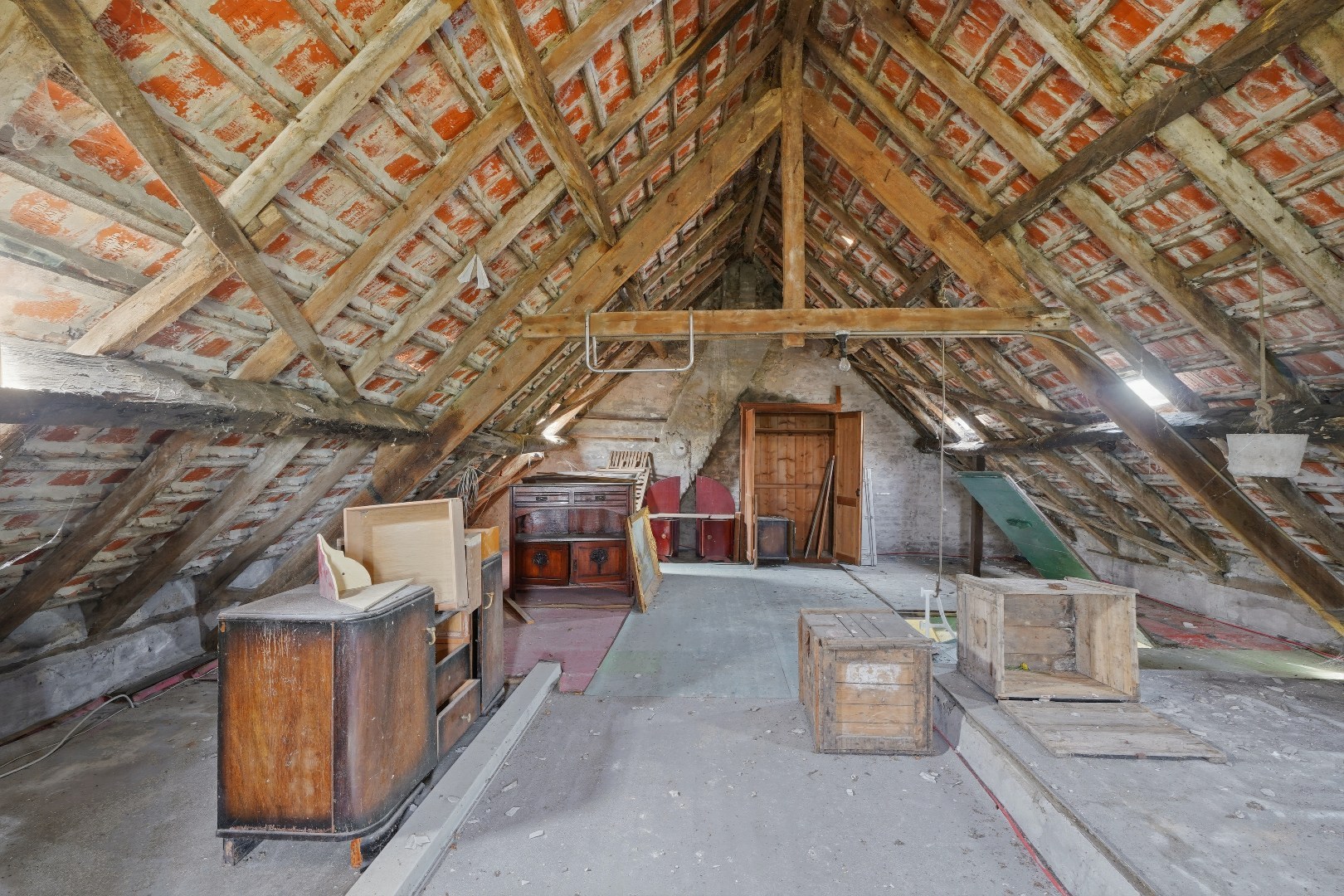 Authentieke hoeve met bijgebouwen en prachtige verzichten in Houtem (Veurne) 