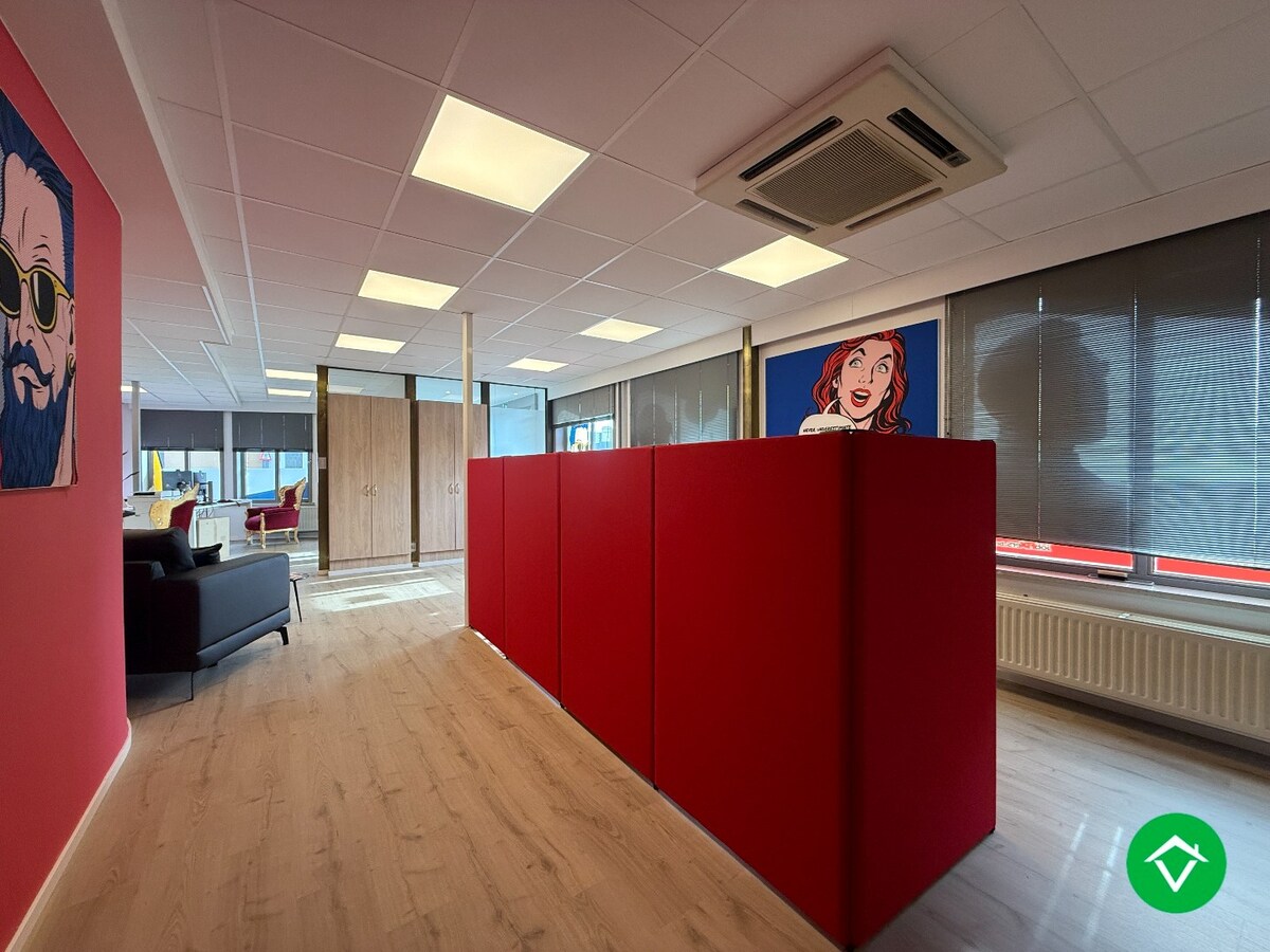 Commercieel gelegen handelspand te Roeselare 