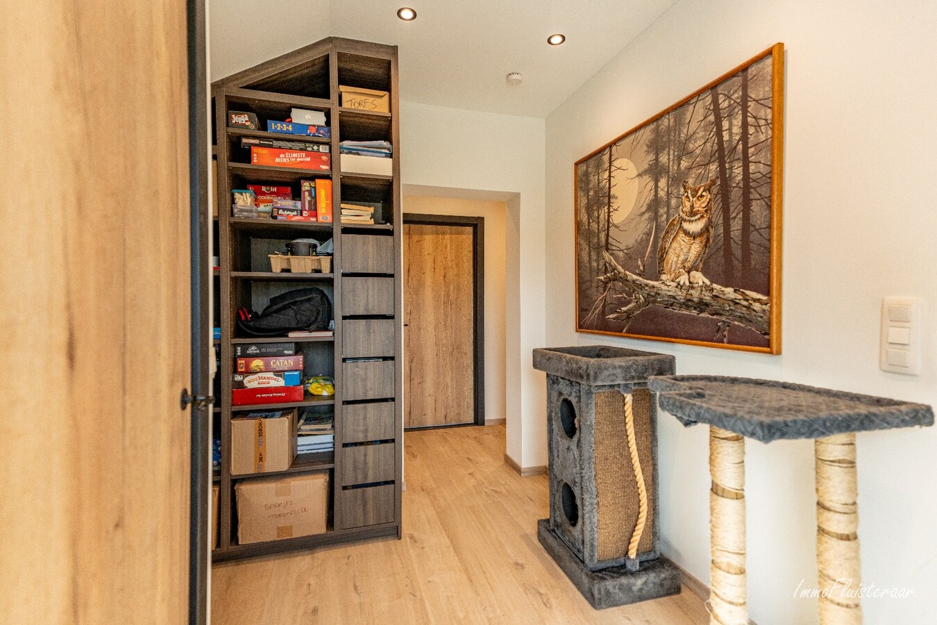 Gerenoveerde woning met praktijkruimte en paardenstal op 9.019 m2 te Balen 