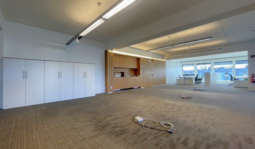 Volledig uitgeruste kantoren te huur langs E313 te Wommelgem