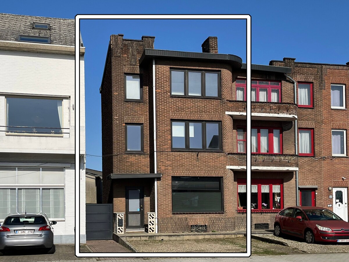Interbellum-woning met 4 slaapkamers en tuin 