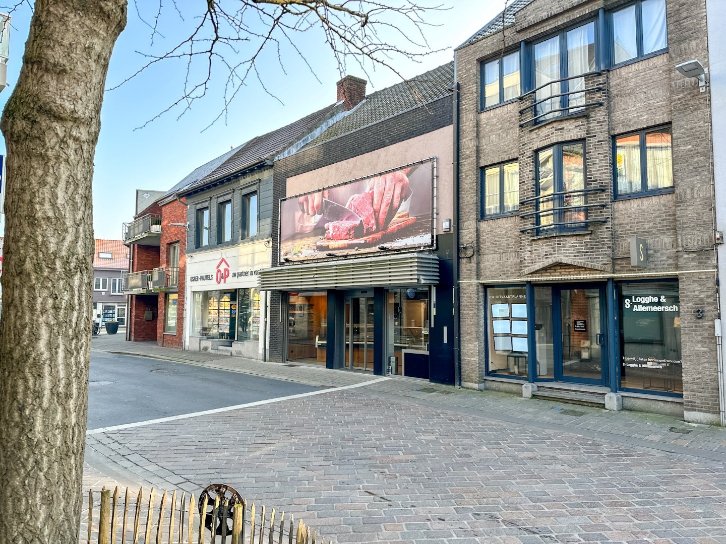 Handelpand met winkel, atelier en woonst, commerciële ligging, Torhout 