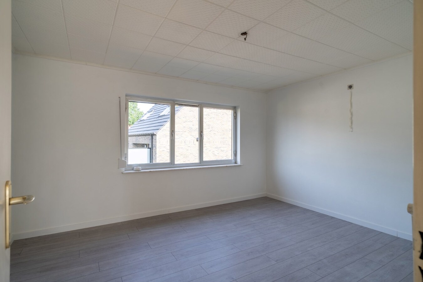 Gerenoveerde woning met 4 slaapkamers en 2 badkamers 