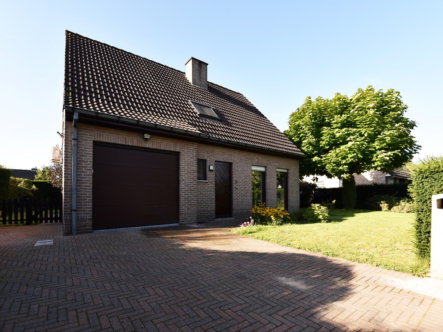 Open bebouwing met 3 slpks en tuin te Adegem 