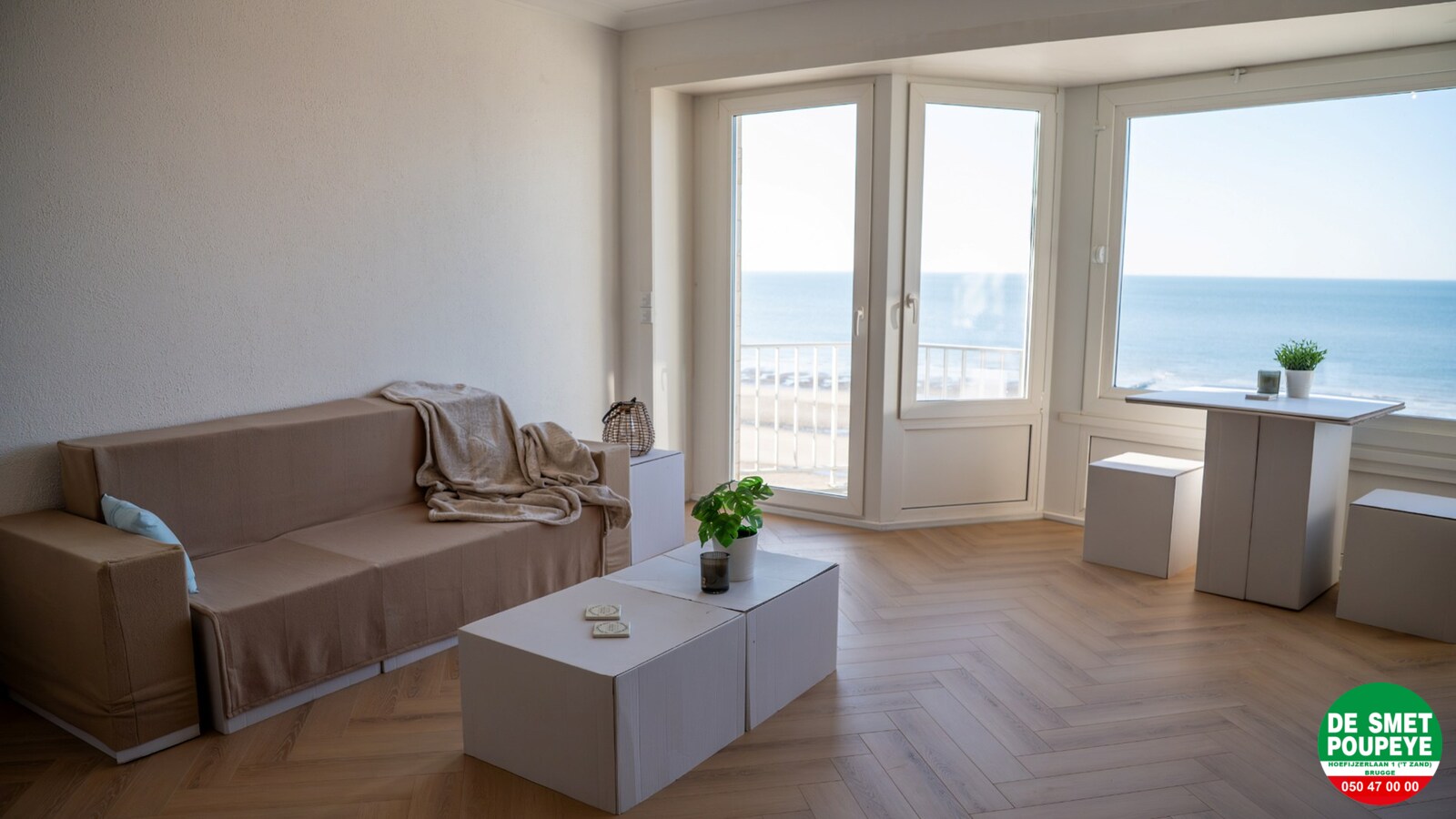 Prachtig gerenoveerd appartement op de zeedijk 