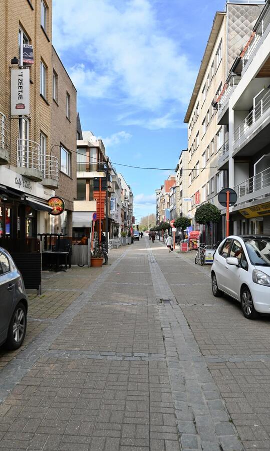 CENTRAAL GELEGEN 2 SLAAPKAMER APPARTEMENT NABIJ STRAND 