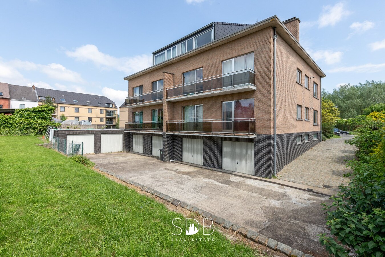 opbrengsteigendom, appartementsgebouw Geraardsbergen