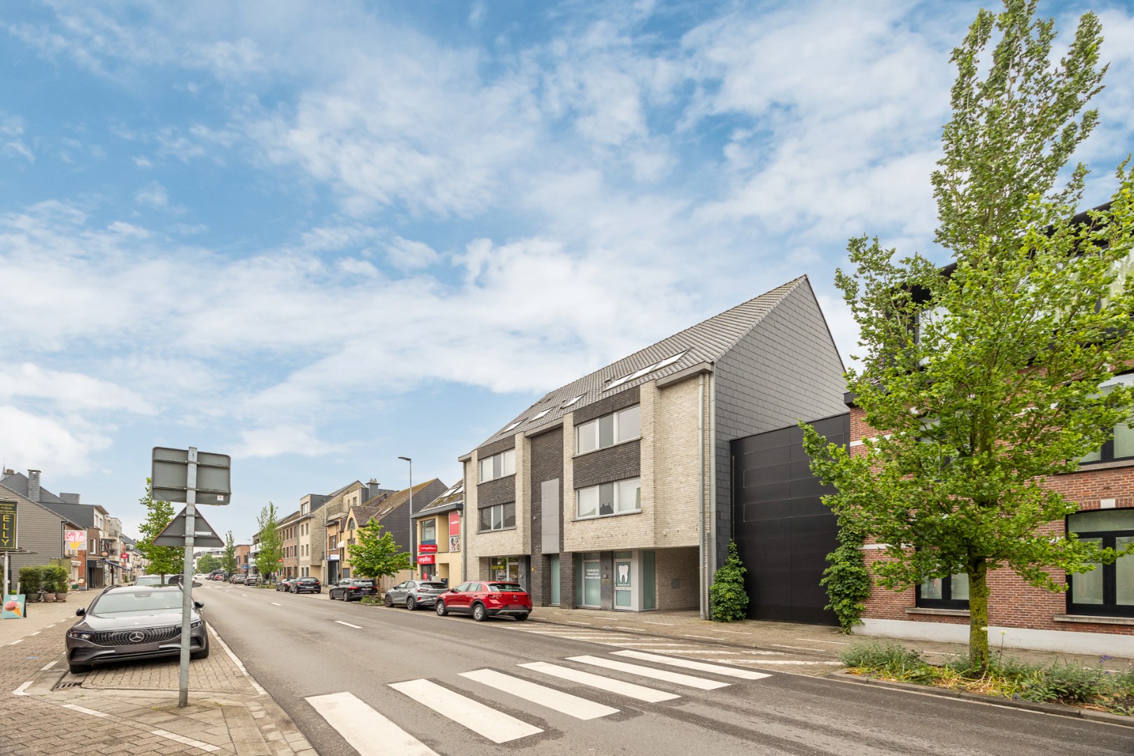 Appartement met terras en garagebox 