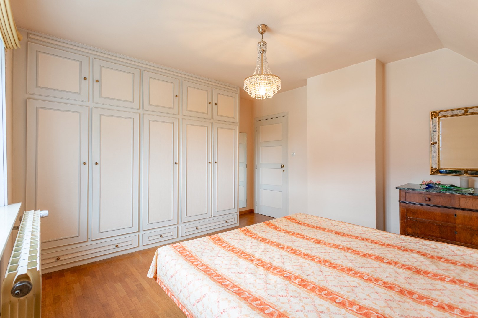 Solide woning (EPC:C) met 3 slpk, tuin en ruime garage 