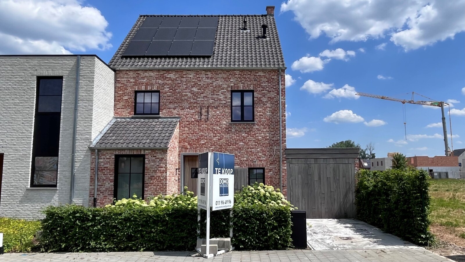 "Nieuwbouwwoning in pastorijstijl met ruime tuin, terras en garage in Alken - 3 slaapkamers, 2 badkamers en energielabel A" 