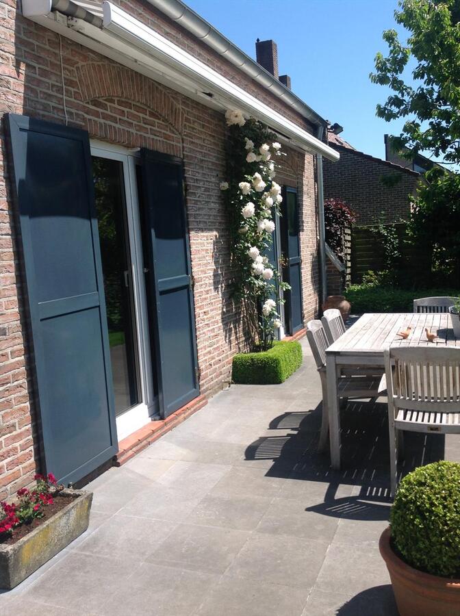 Alleenstaande woning met 4 slaapkamers te Ichtegem 