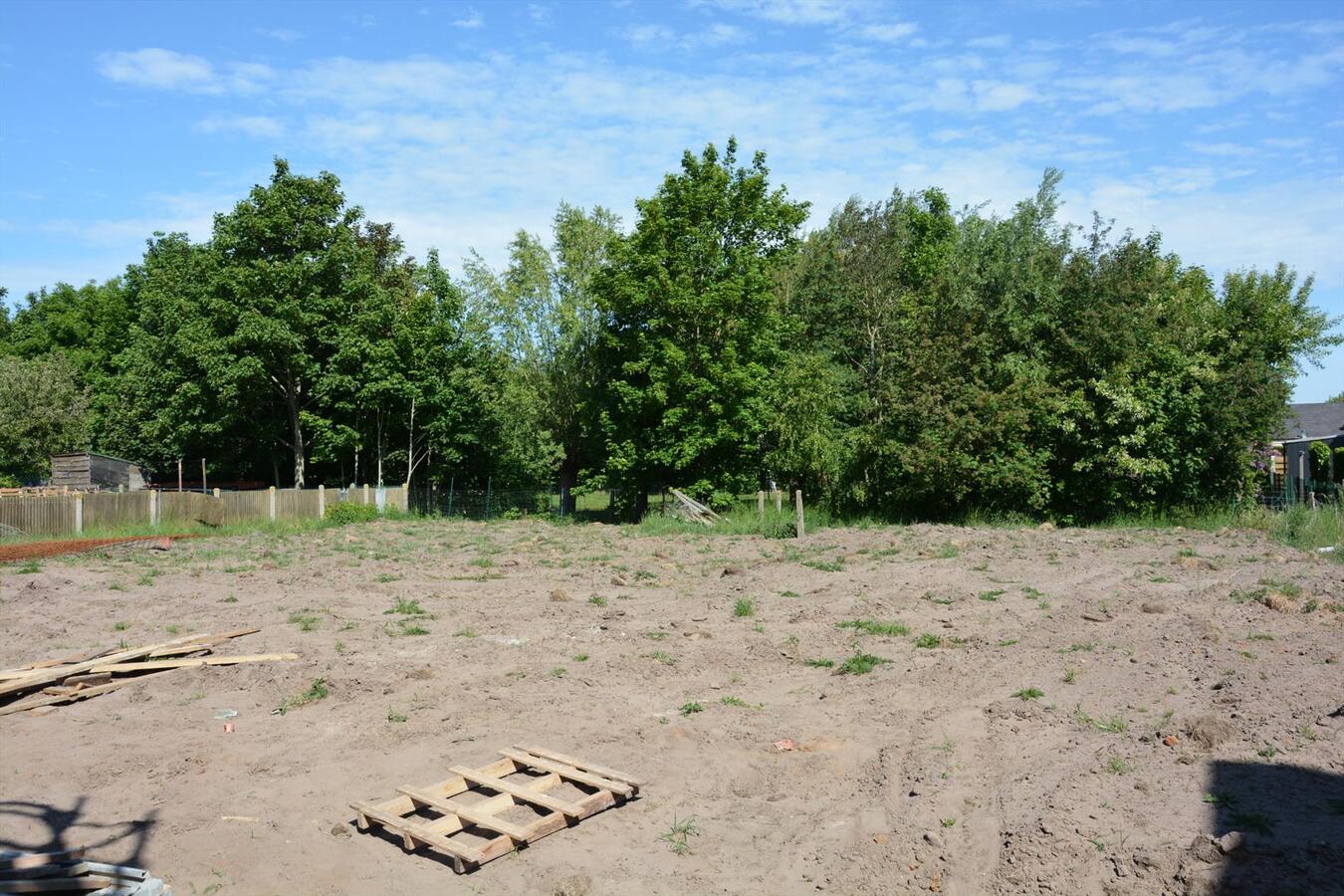 Ruime koppelwoonst in pastoriestijl 