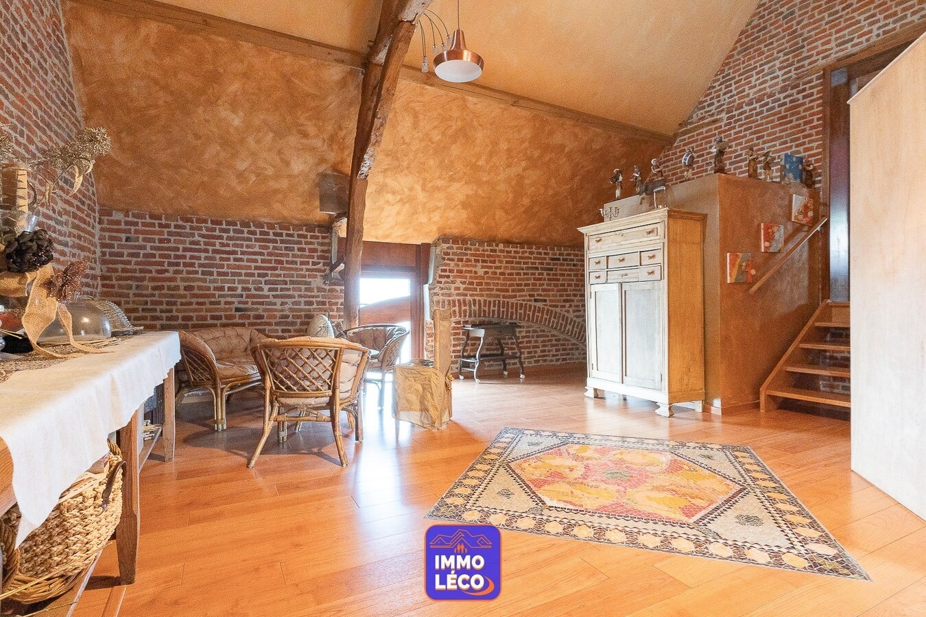 Corps de ferme: Habitation, cabinet médical, chambres d'hôtes et espace bien-être, POTENTIEL INCROYABLE ! 