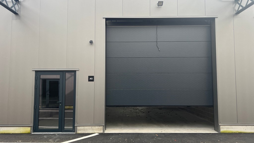 Nieuwbouw opslagruimtes te huur nabij N407 in Kalken