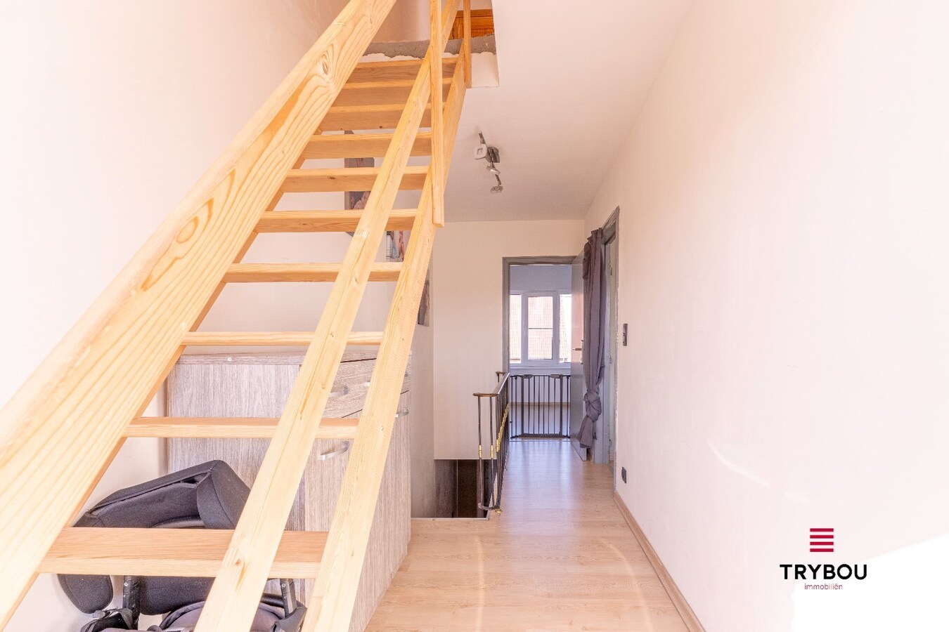 Zeer ruime gezinswoning in het centrum van Houthulst 