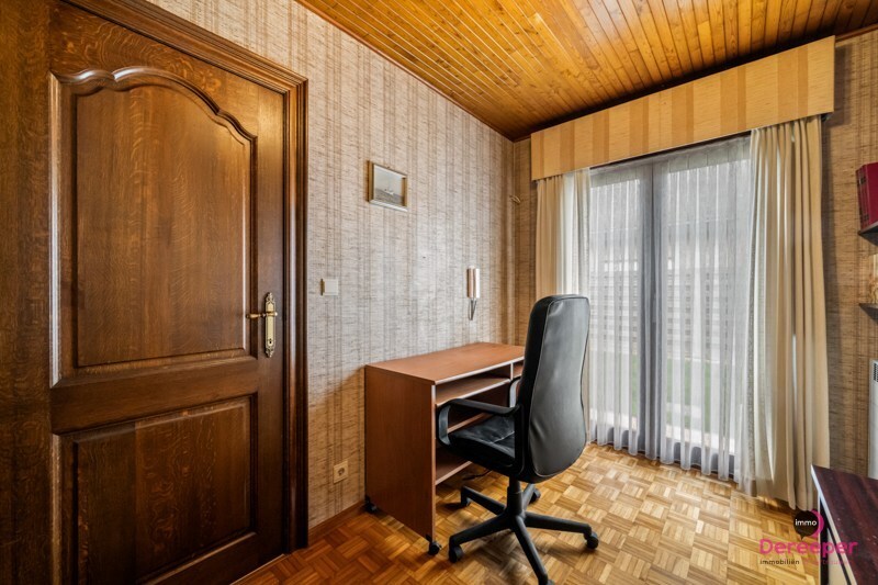 Charmante alleenstaande bungalow met zuidgerichte tuin op ruim perceel in Snaaskerke 