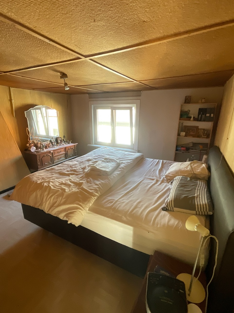 Landelijk gelegen woning met garage 