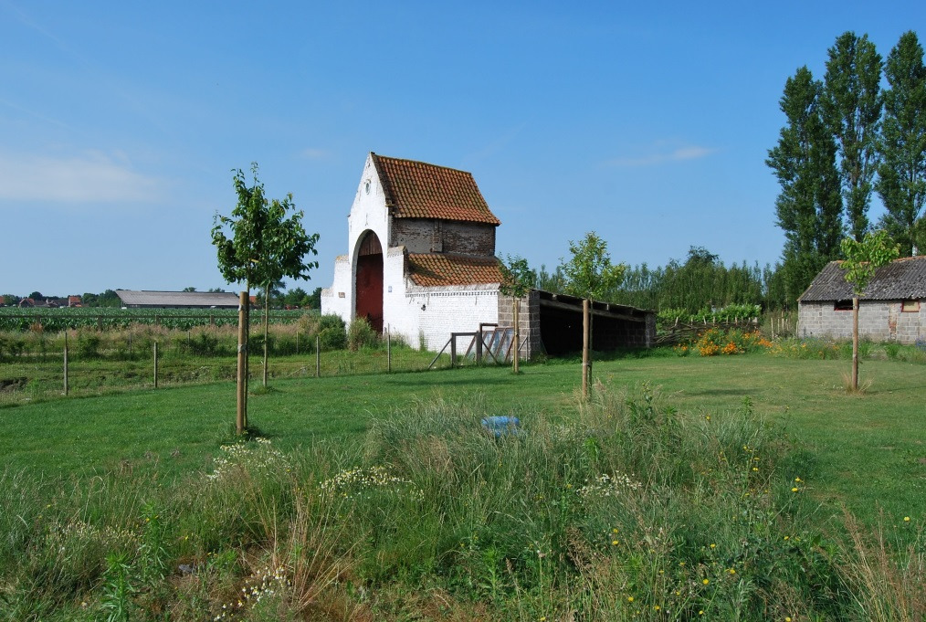 Authentieke, grondig gerenoveerde hoeve op 6470m² te Nazareth 