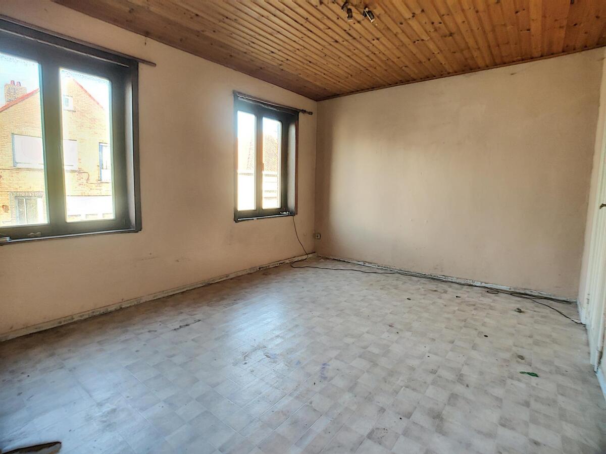 Te renoveren woning met tuin - Zeebrugge 