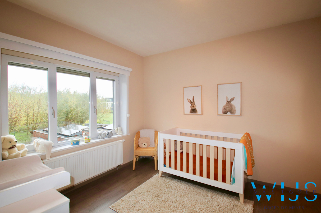 Gezellige gezinswoning op TOPlocatie in Eeklo ! 