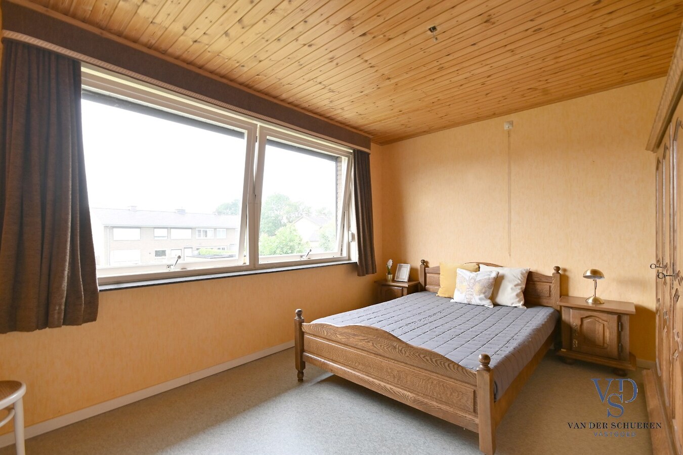 Degelijke Half Open Bebouwing 