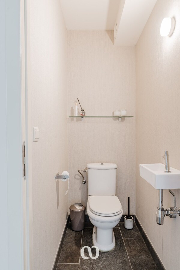 Prachtig gelegen duplex appartement met drie slaapkamers en garage 