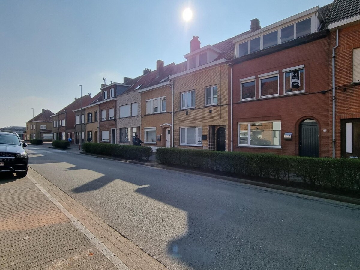 Toffe, ruime en lichtrijke gezinswoning met knappe zuidgerichte tuin - Heist 