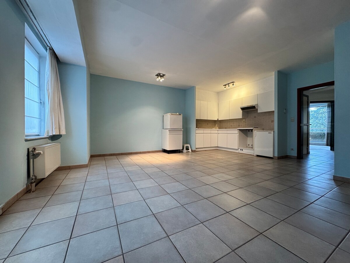 Appartement met 2 slaapkamers en autostandplaats in centrum Leuven 